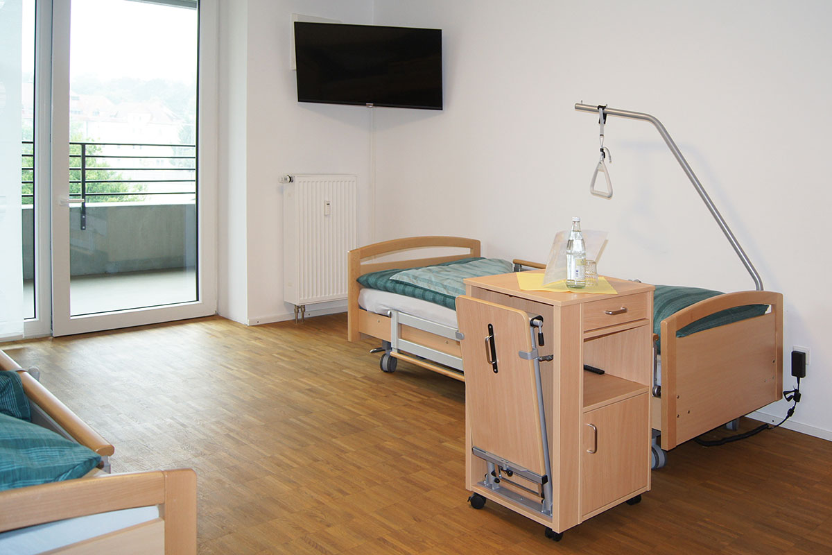 Schlafzimmer mit Balkon